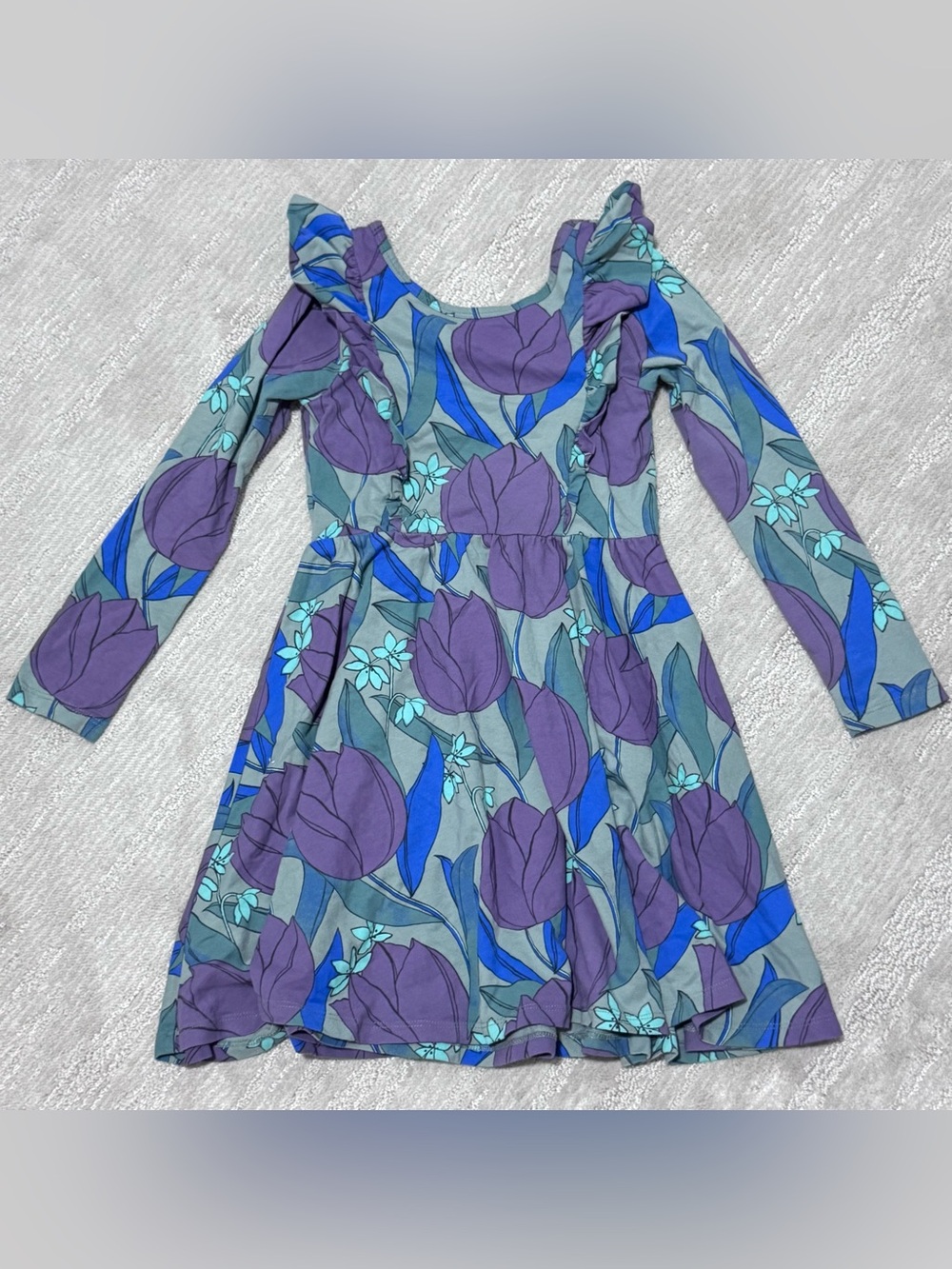 Tea size 6 purple and green floral retro print ruffle detail long sleeve dress